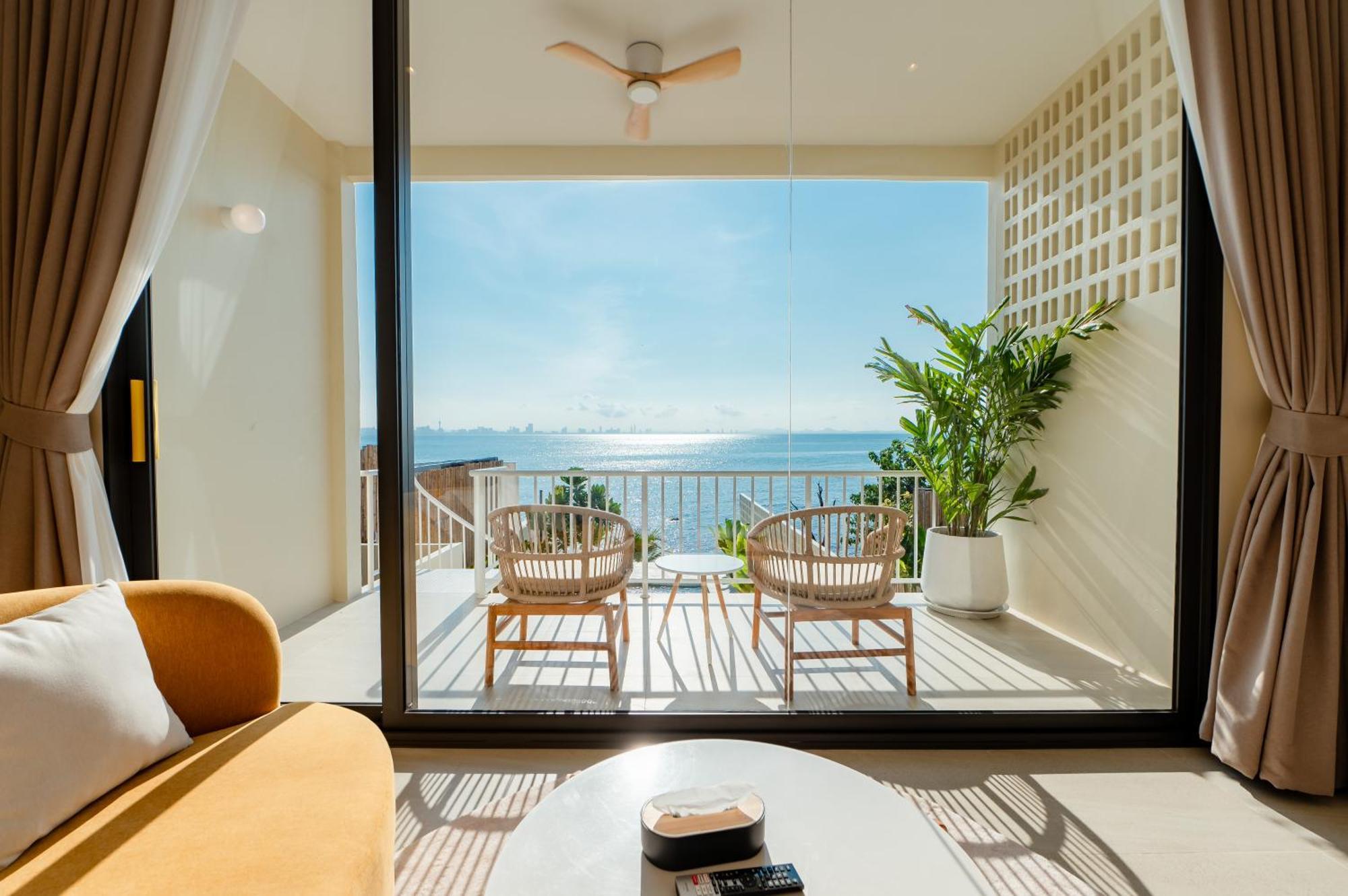 Rocco Villa Koh Larn Extérieur photo